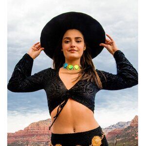 Black Burnout Velvet Bell Long Sleeve Cinch Top - US Women's Large